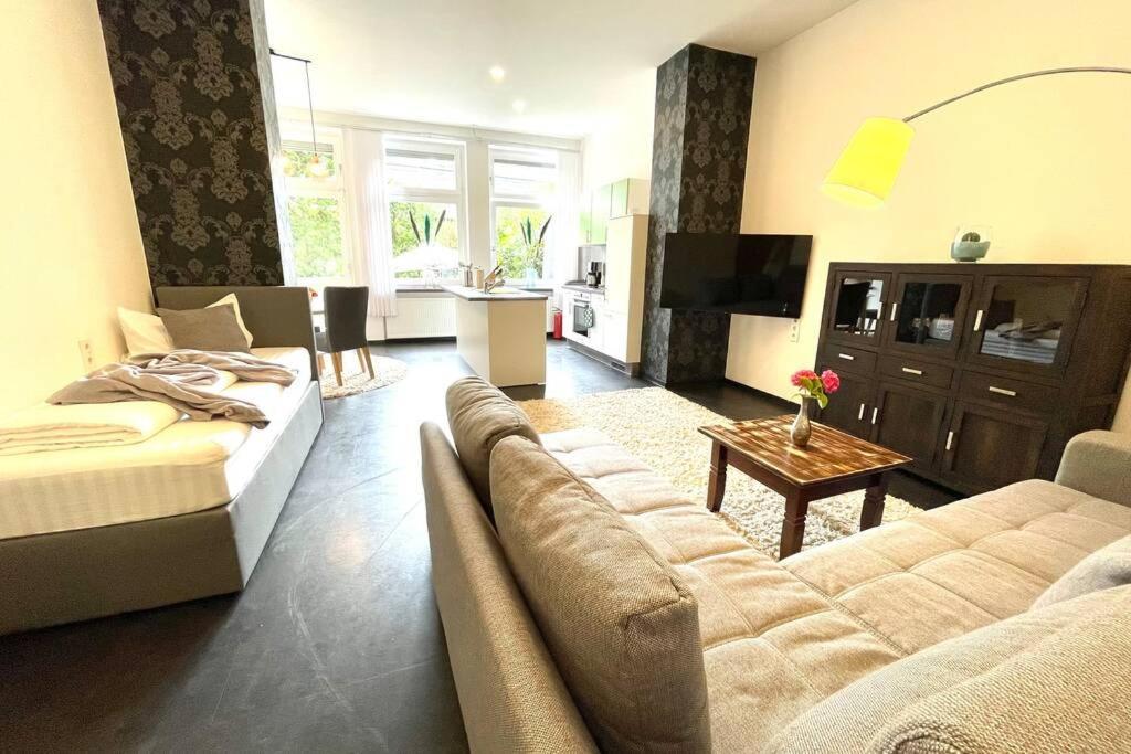 Villa Einhorn: Altstadt Loft Mit Privater Terrasse Goslar Esterno foto
