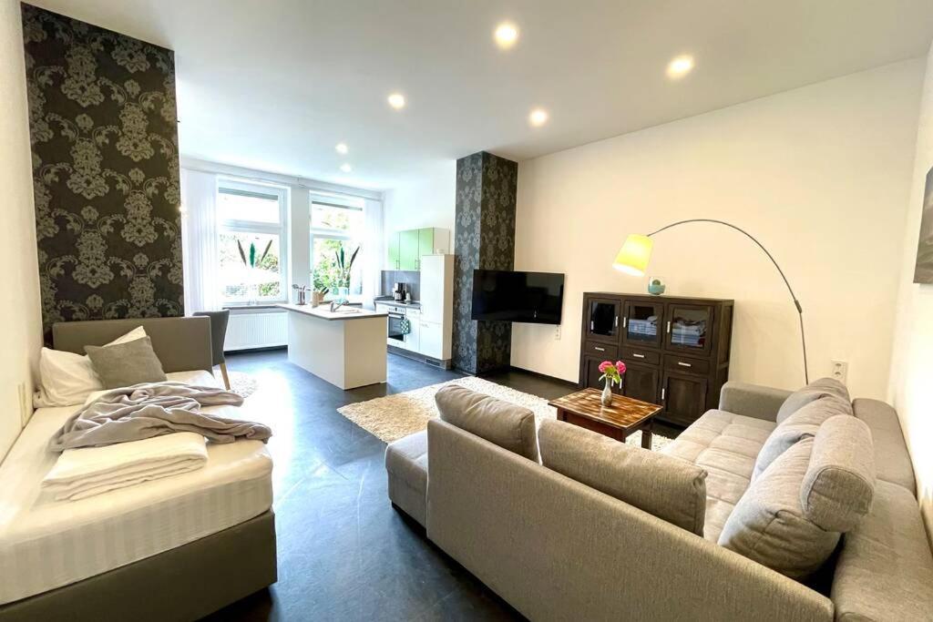 Villa Einhorn: Altstadt Loft Mit Privater Terrasse Goslar Esterno foto