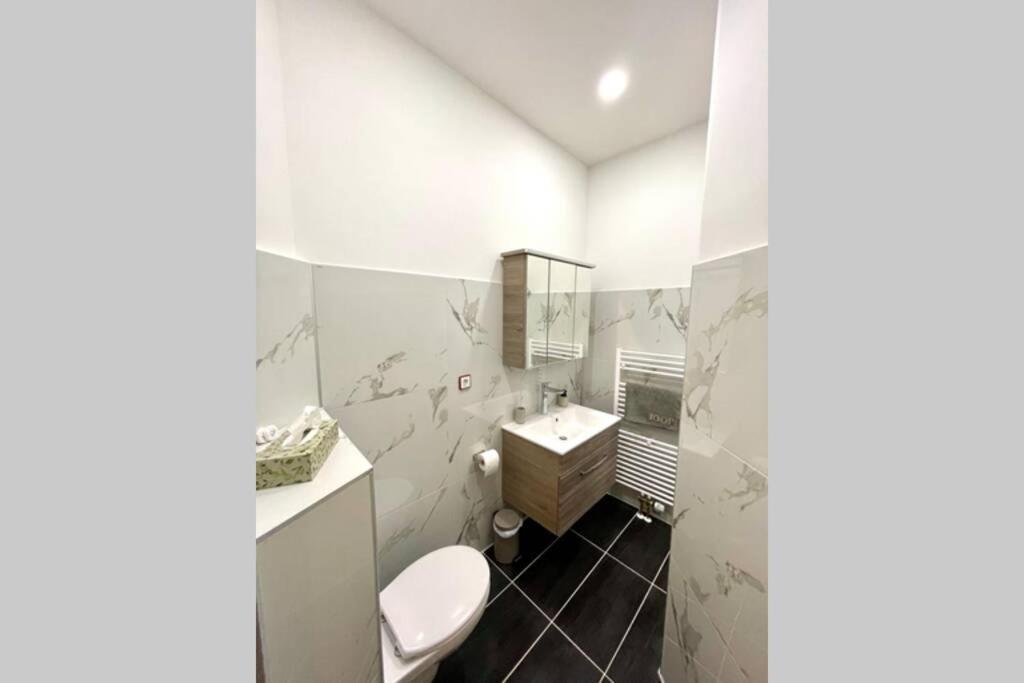 Villa Einhorn: Altstadt Loft Mit Privater Terrasse Goslar Esterno foto