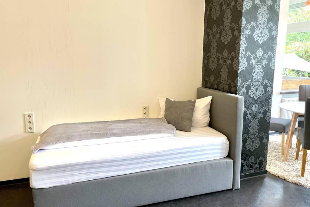 Villa Einhorn: Altstadt Loft Mit Privater Terrasse Goslar Esterno foto
