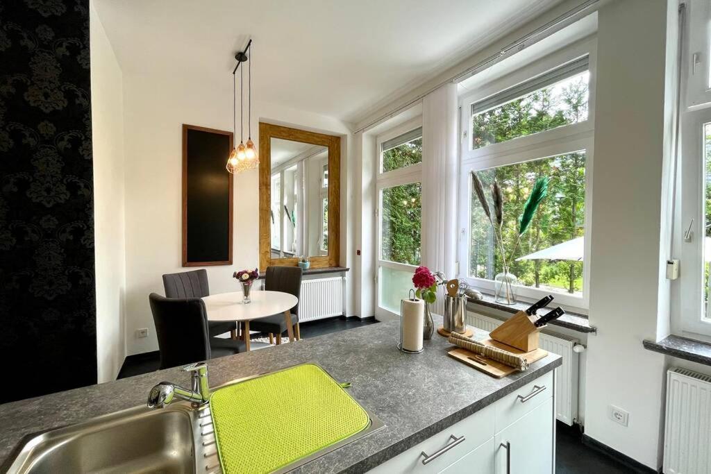 Villa Einhorn: Altstadt Loft Mit Privater Terrasse Goslar Esterno foto